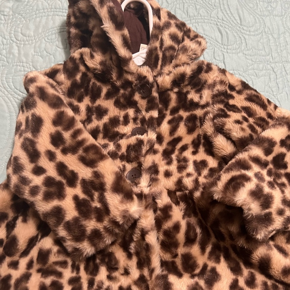 Leopard coat 2t